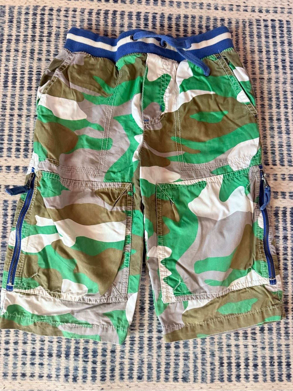 Mini Boden Green Camo Cargo Shorts with Blue Trim